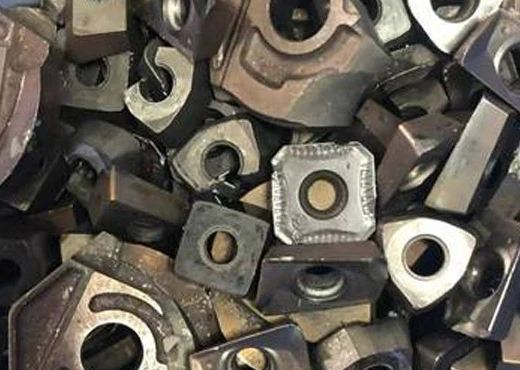 Recycle les outils de coupe en carbure CNC