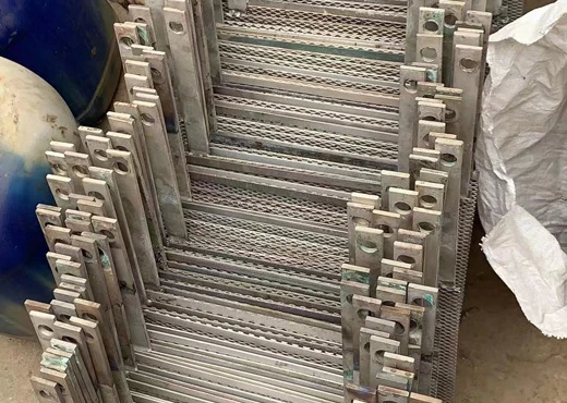 Recyclage des mailles de platine